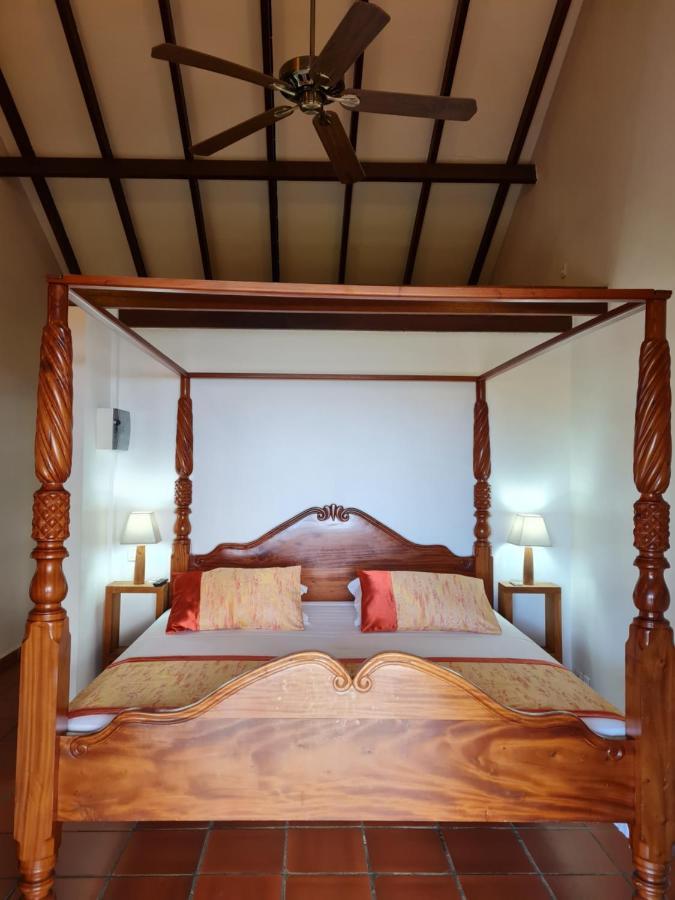 Chambre D'Hotes "Villa Rayon Vert" Deshaies Exteriér fotografie