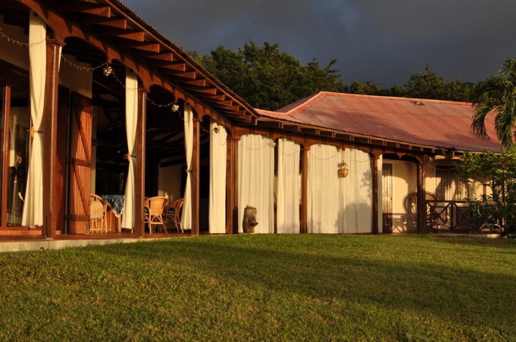 Chambre D'Hotes "Villa Rayon Vert" Deshaies Exteriér fotografie